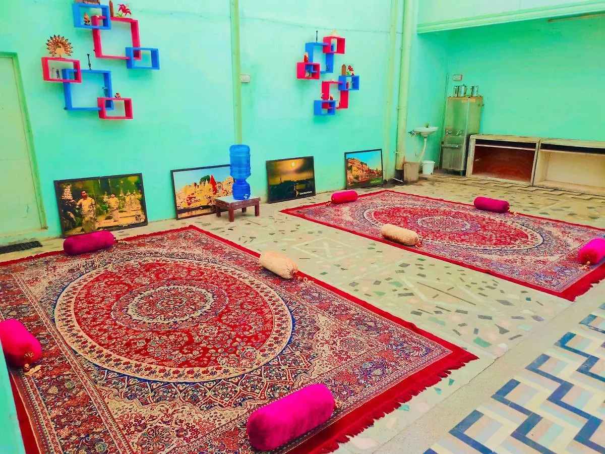 Gypsy Diaries Varanasi Hostel